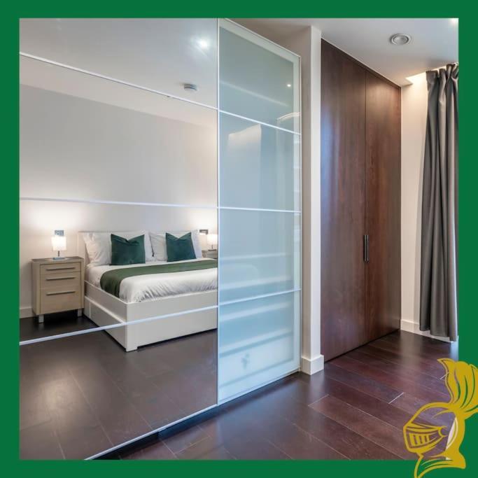 Apartamento The Embassy Two Bedrooms Devereux Residences *
